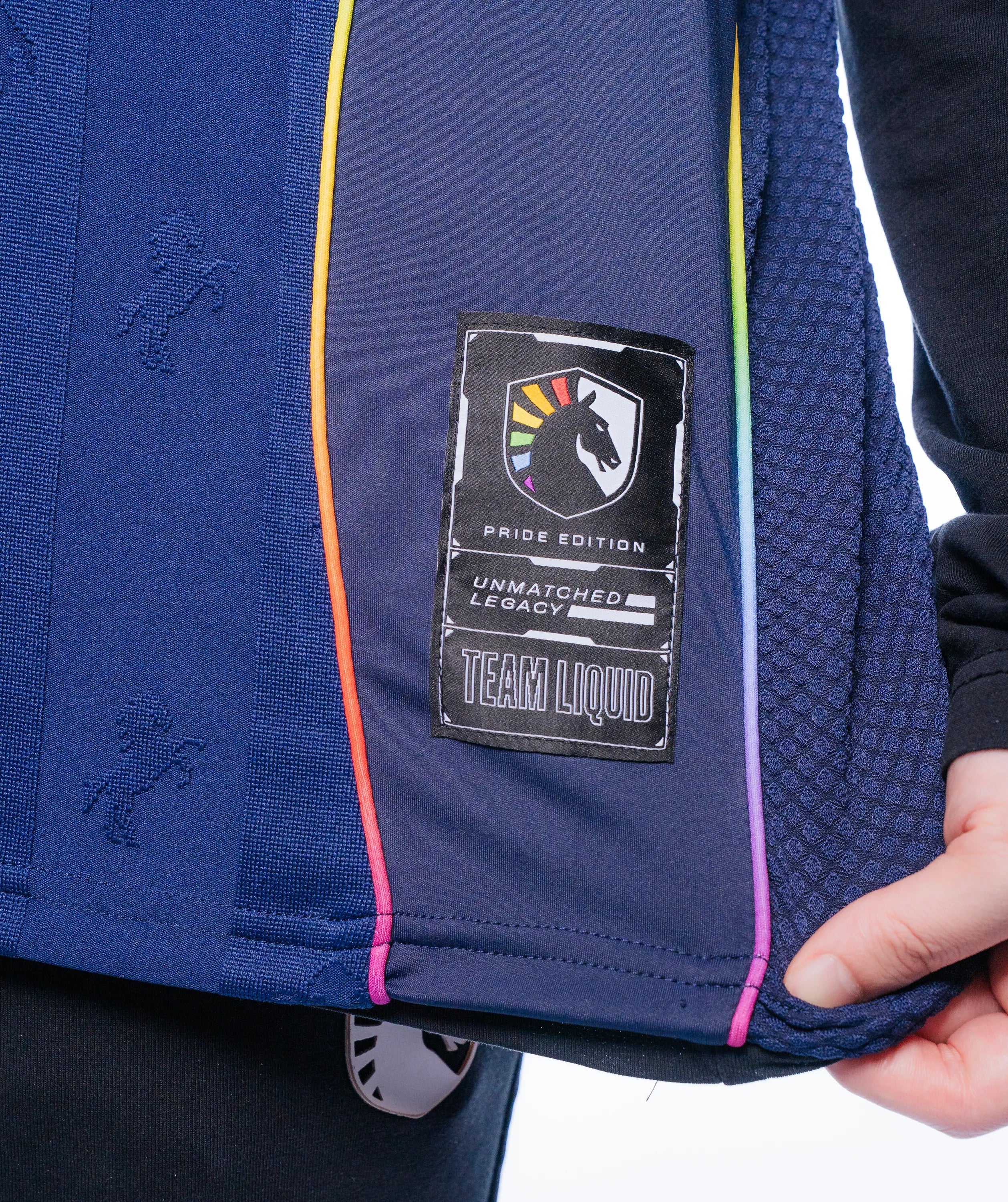 2026 TEAM LIQUID OFFICIAL PRIDE JERSEY - Image 8