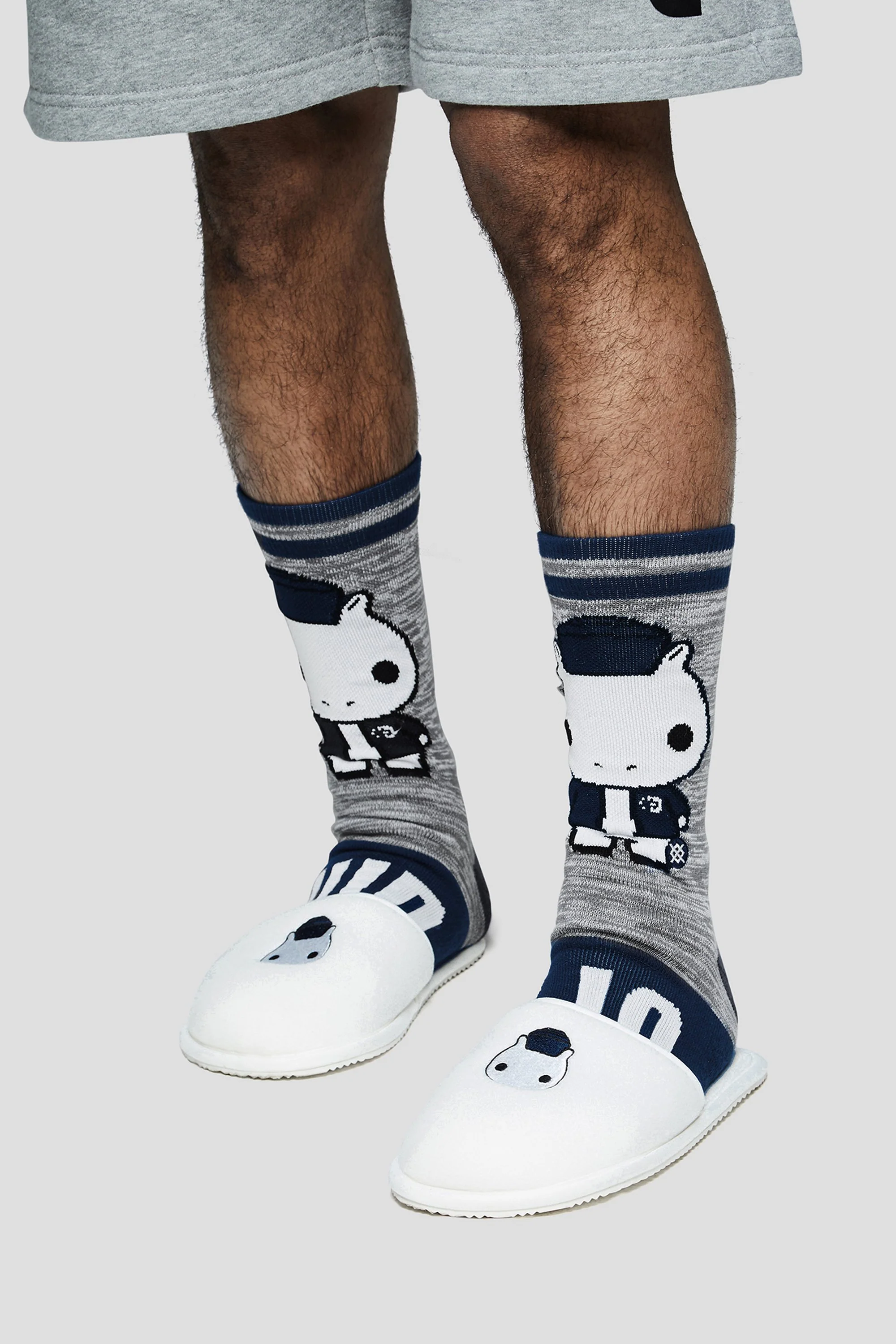 BLUE SLIPPERS - Image 6