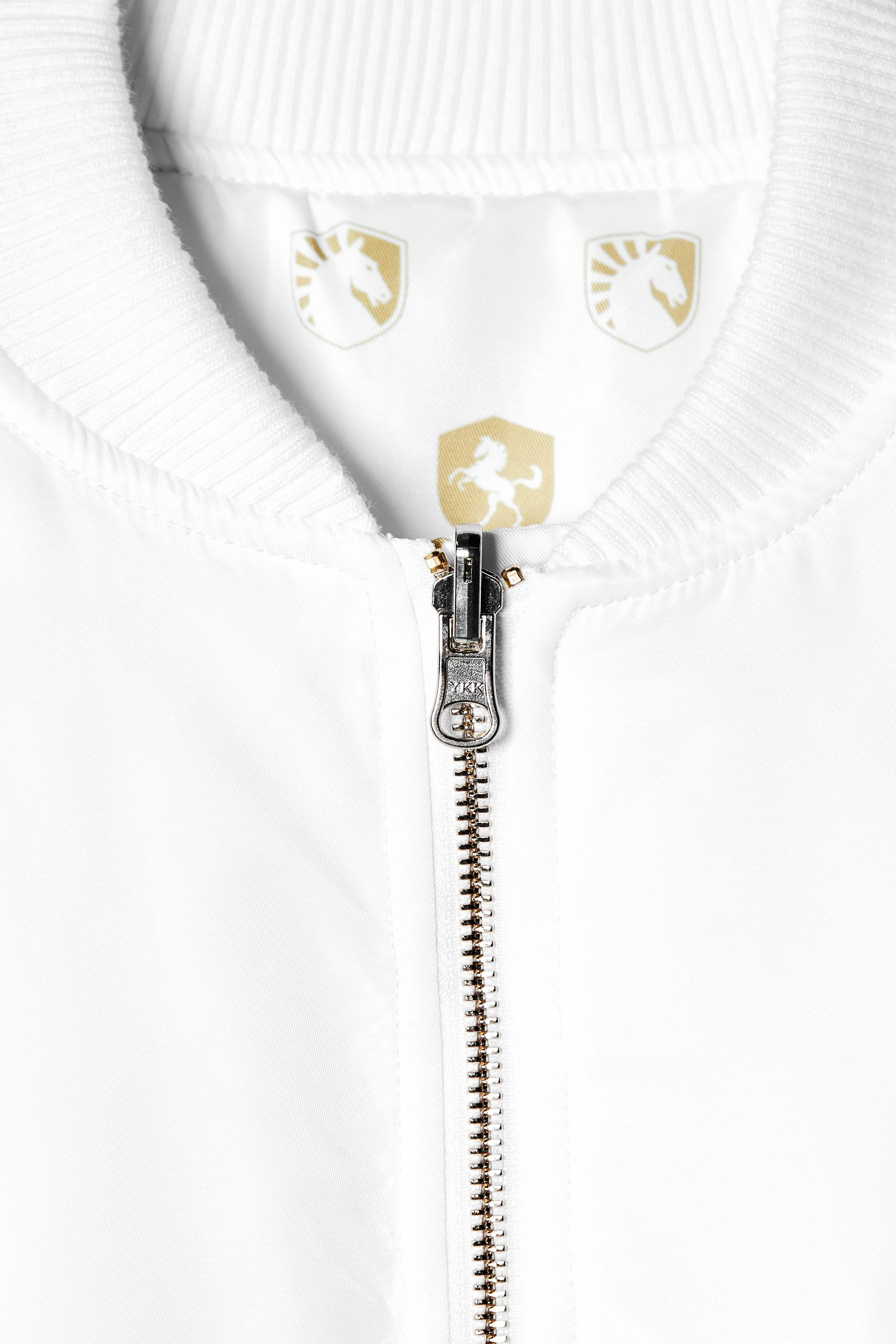 LEGACY REVERSIBLE BOMBER - Image 15