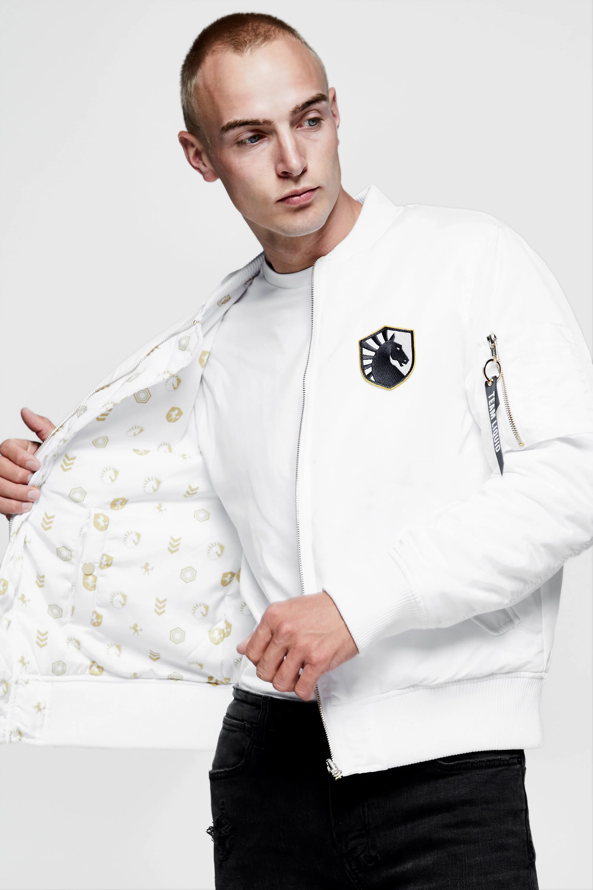 LEGACY REVERSIBLE BOMBER - Image 5