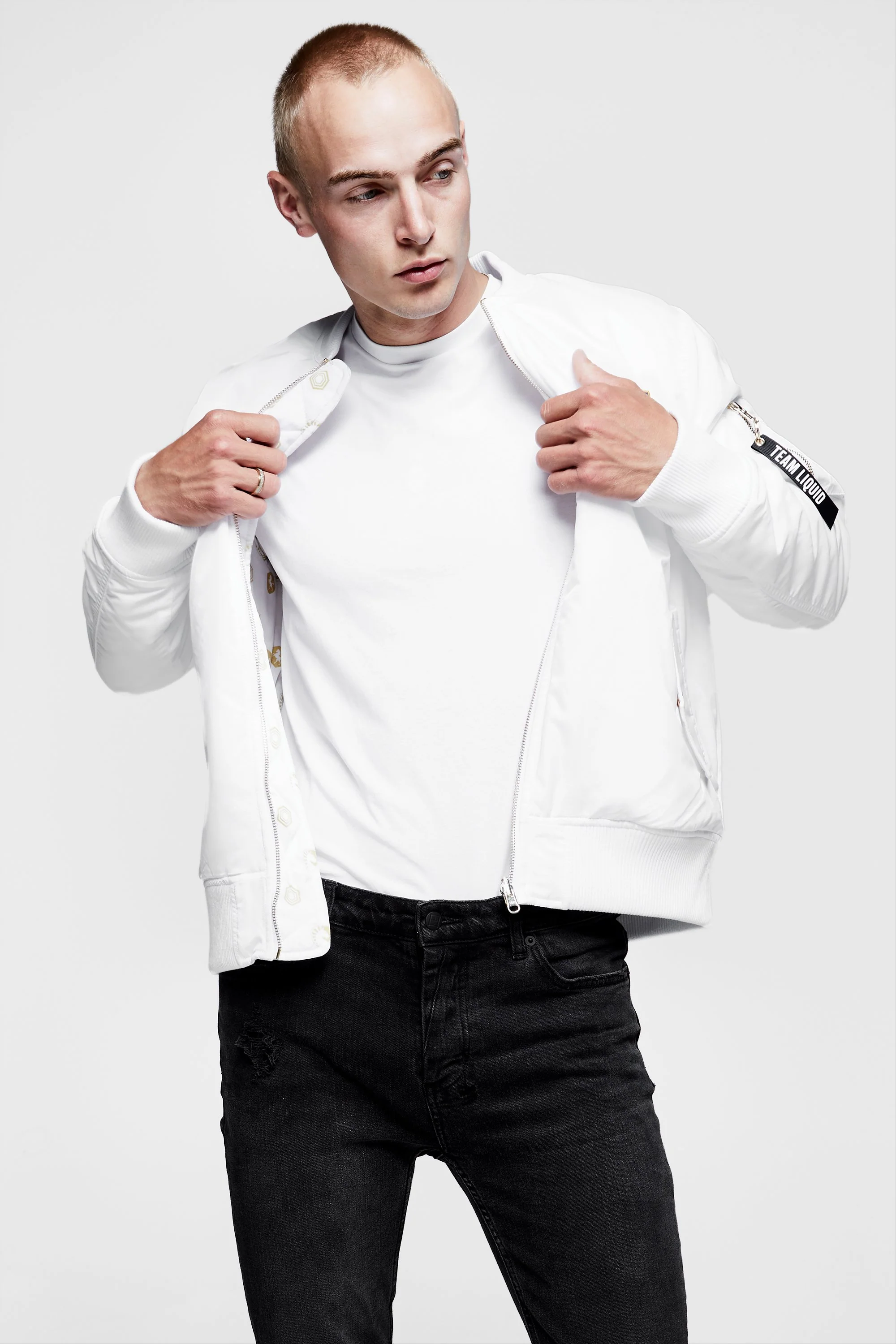 LEGACY REVERSIBLE BOMBER - Image 6
