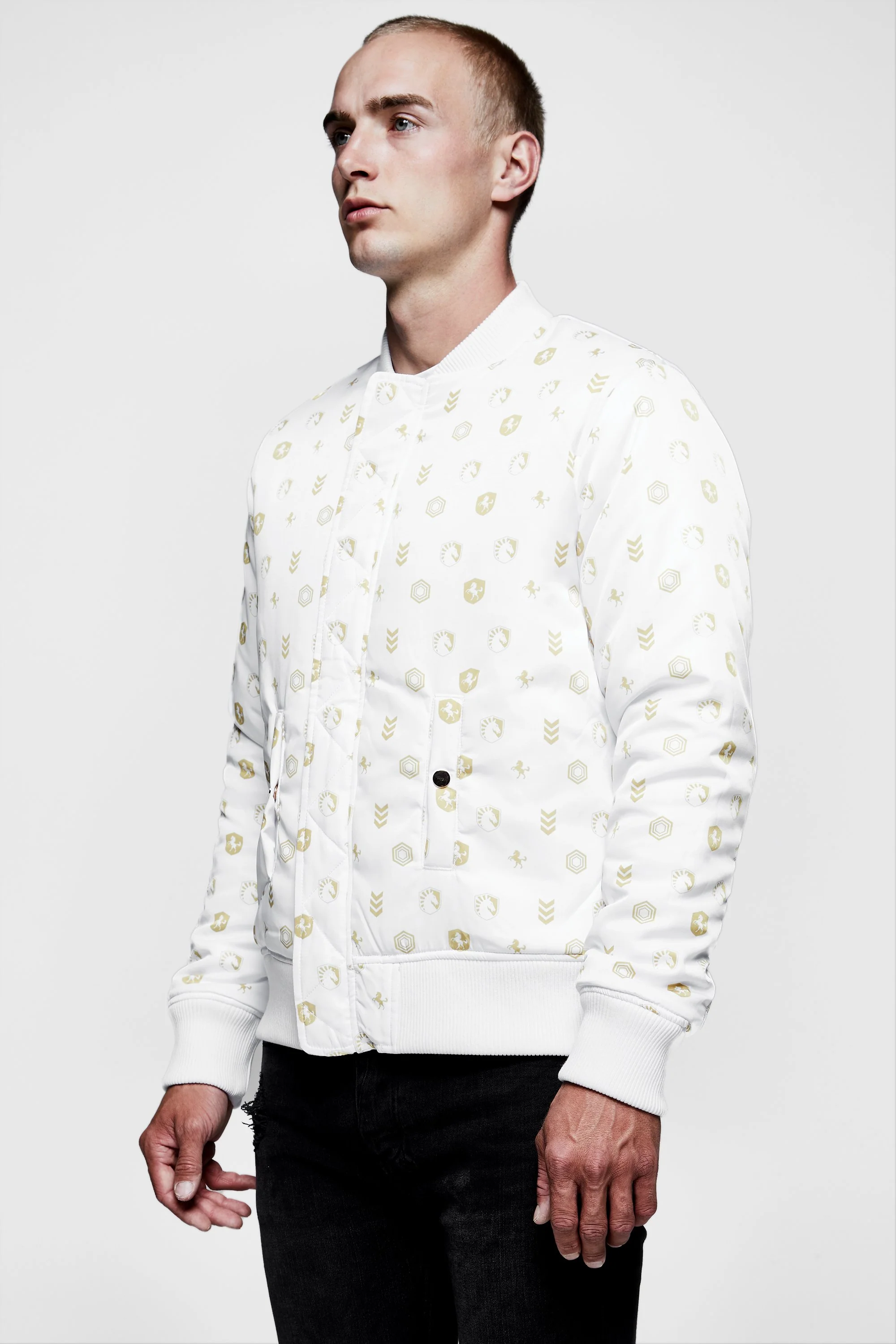 LEGACY REVERSIBLE BOMBER - Image 8