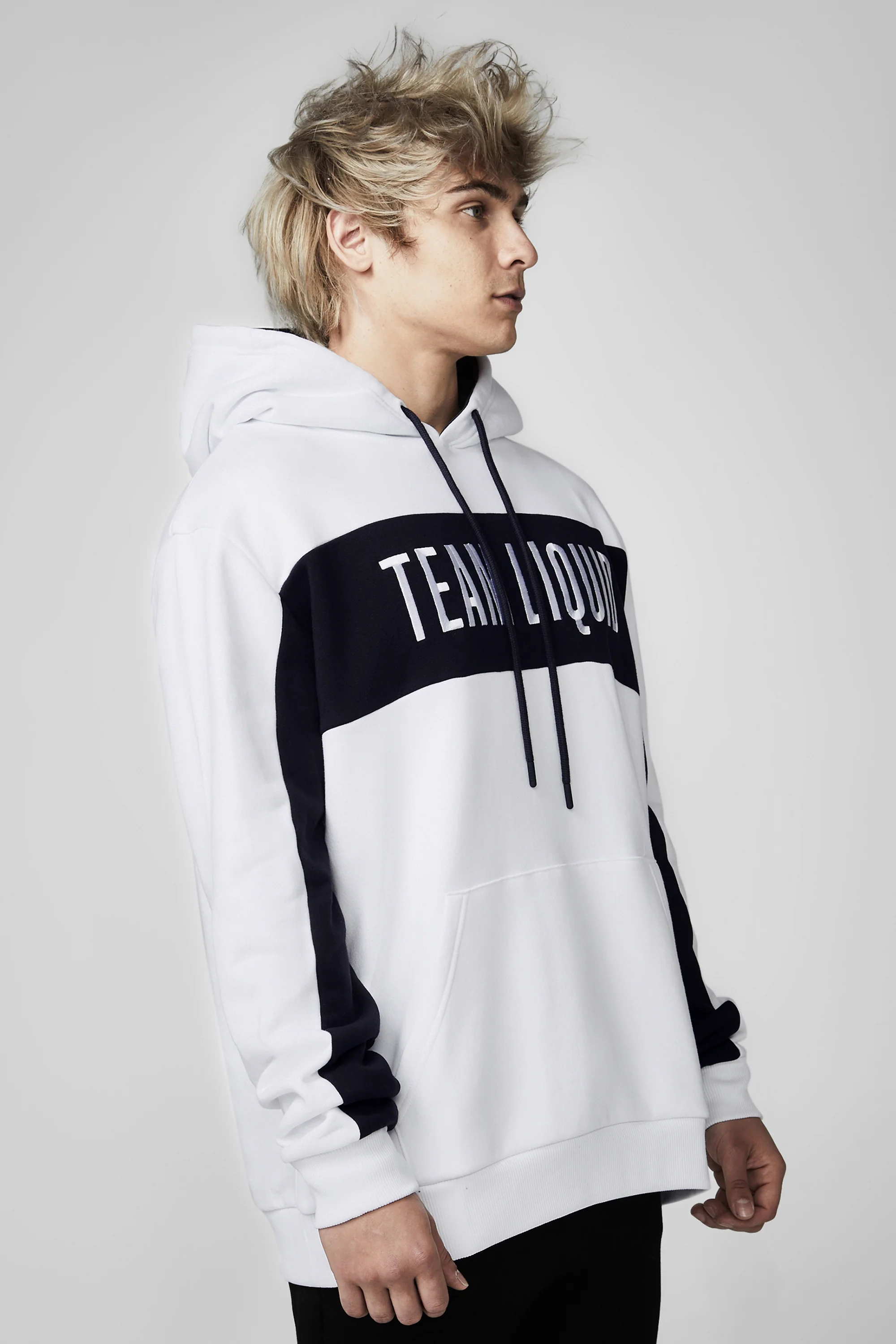 COLOR BLOCKING HOODIE 2.0 - Image 17