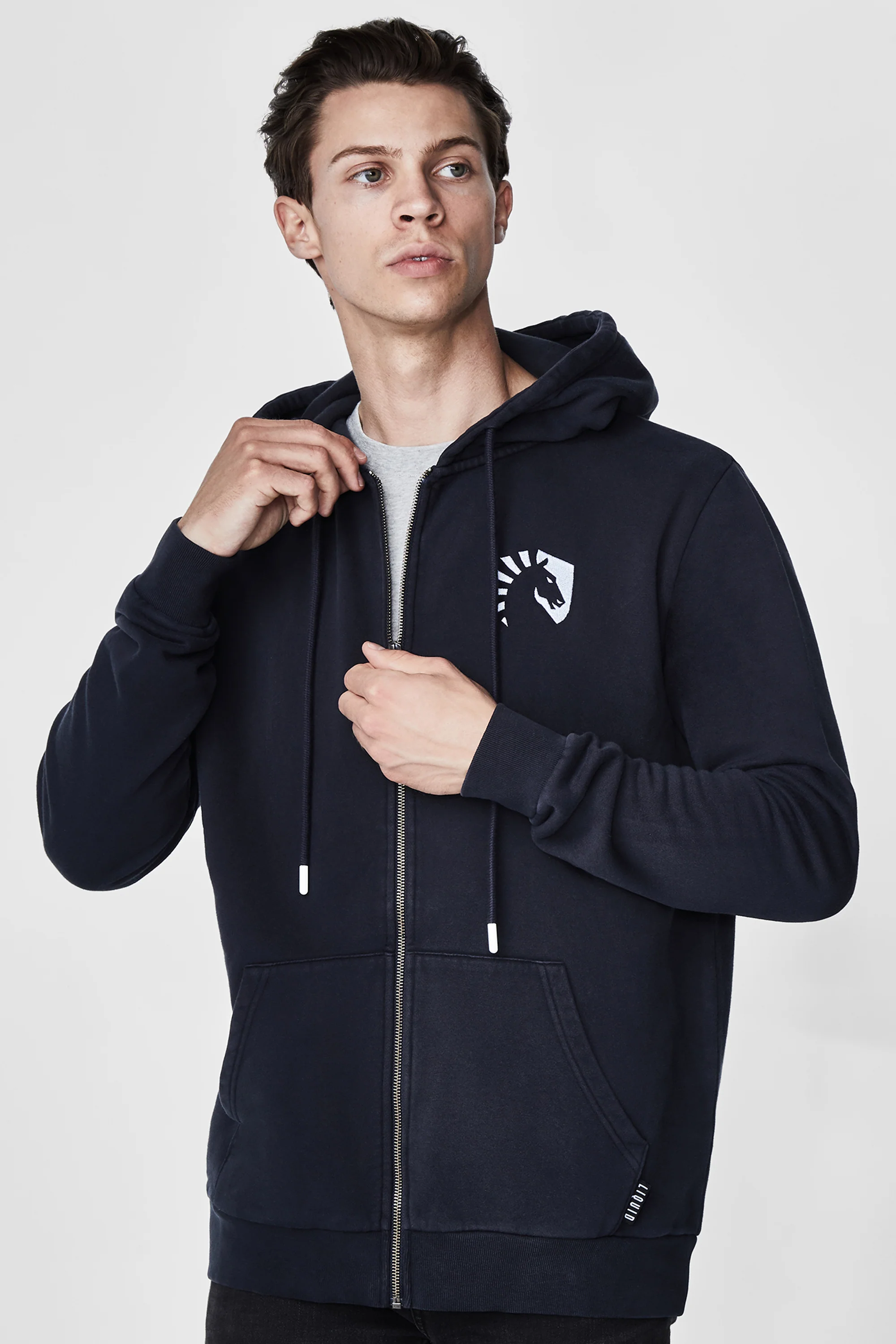 CREST ZIP UP HOODIE - Image 18