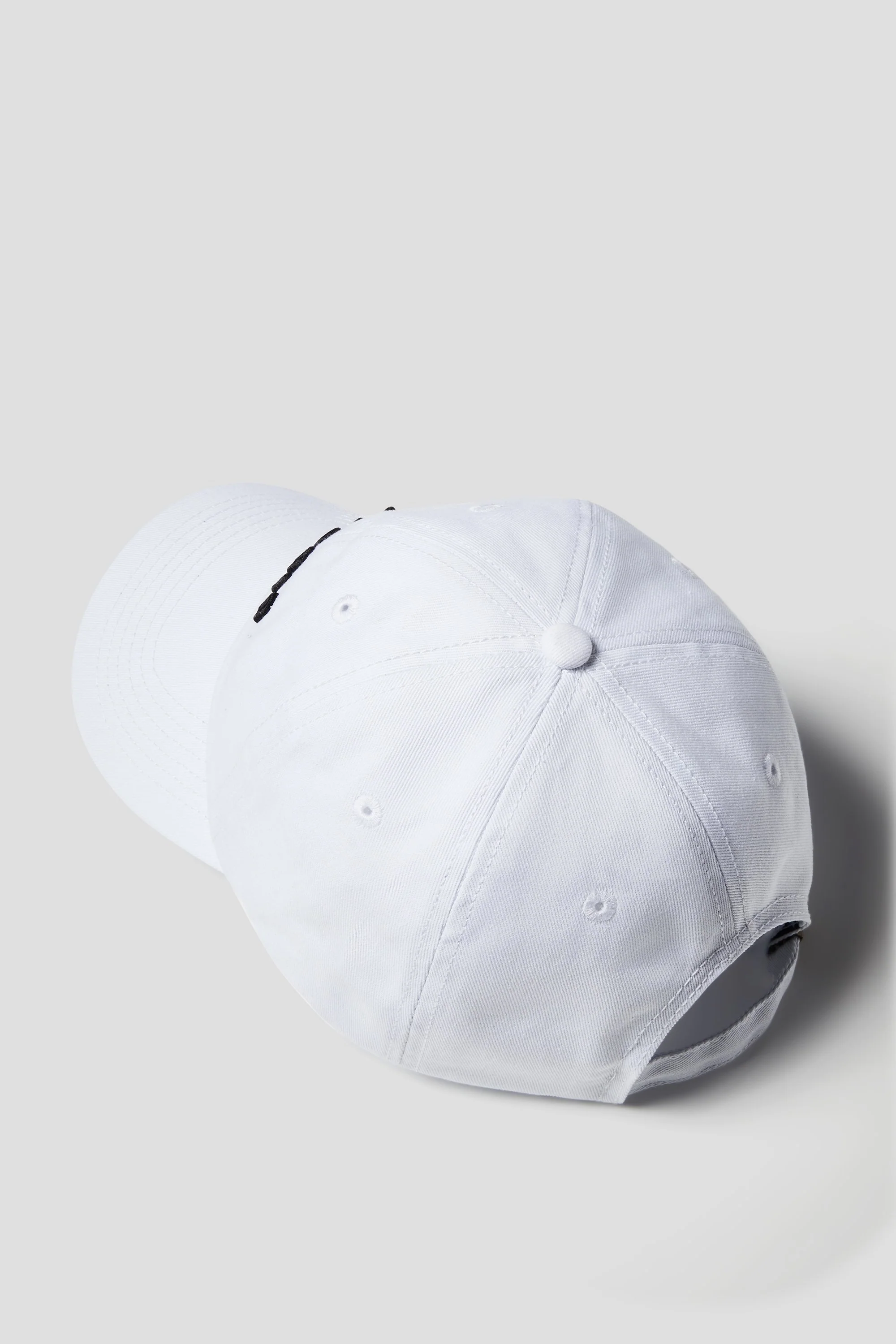 TL SUMMER CAP - WHITE - Image 7