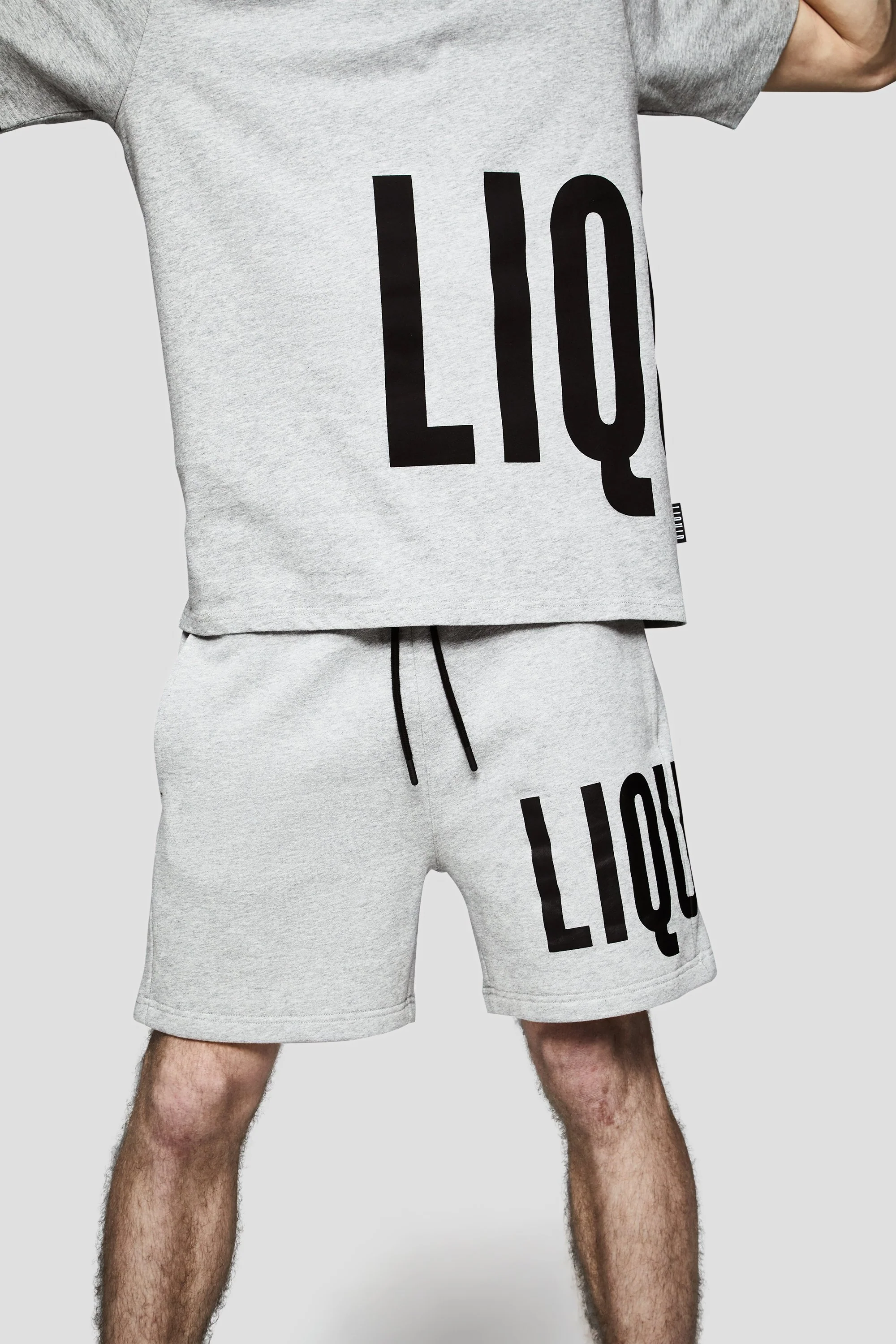 OVERSIZED WORDMARK SHORTS - Image 3