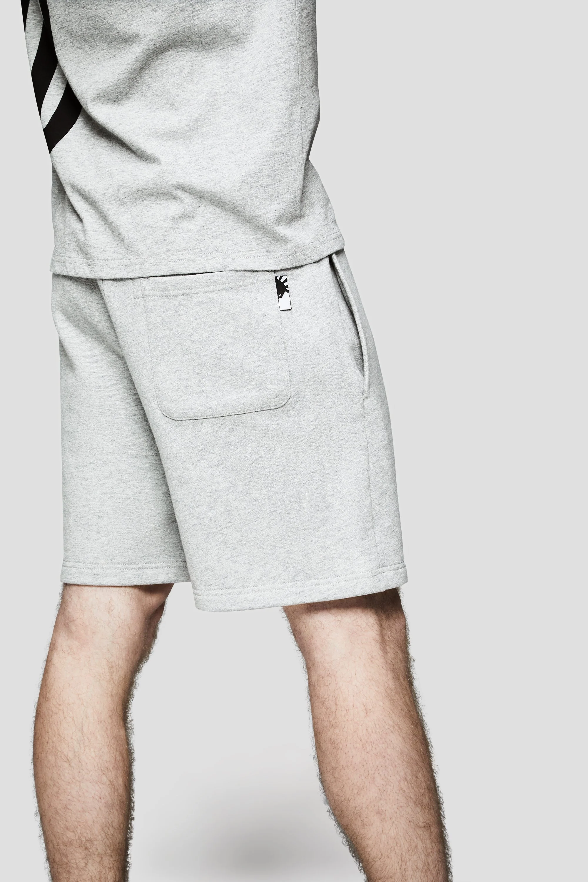 OVERSIZED WORDMARK SHORTS - Image 6