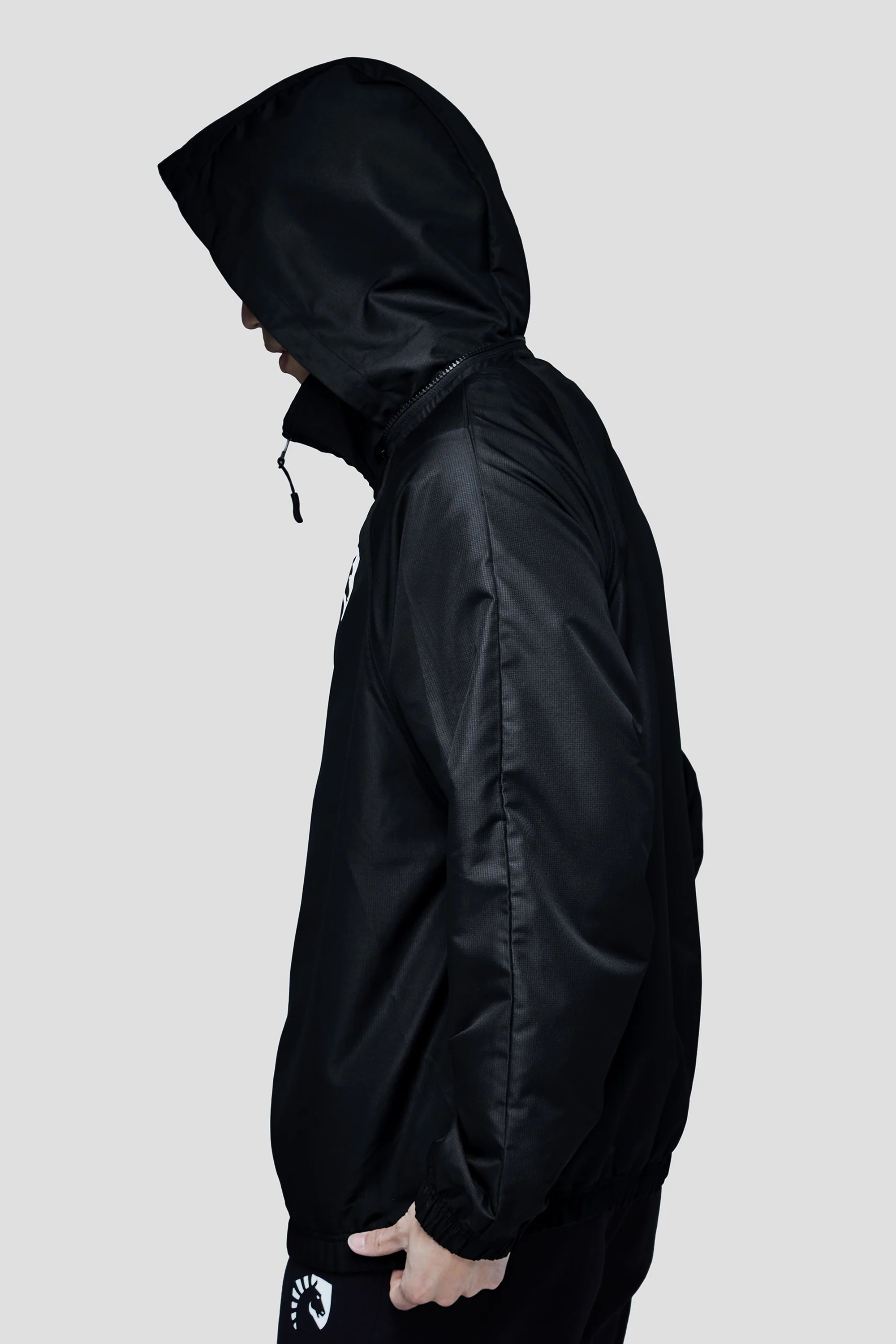 LIQUID PRESTIGE HALF ZIP WINDBREAKER - BLACK - Image 10