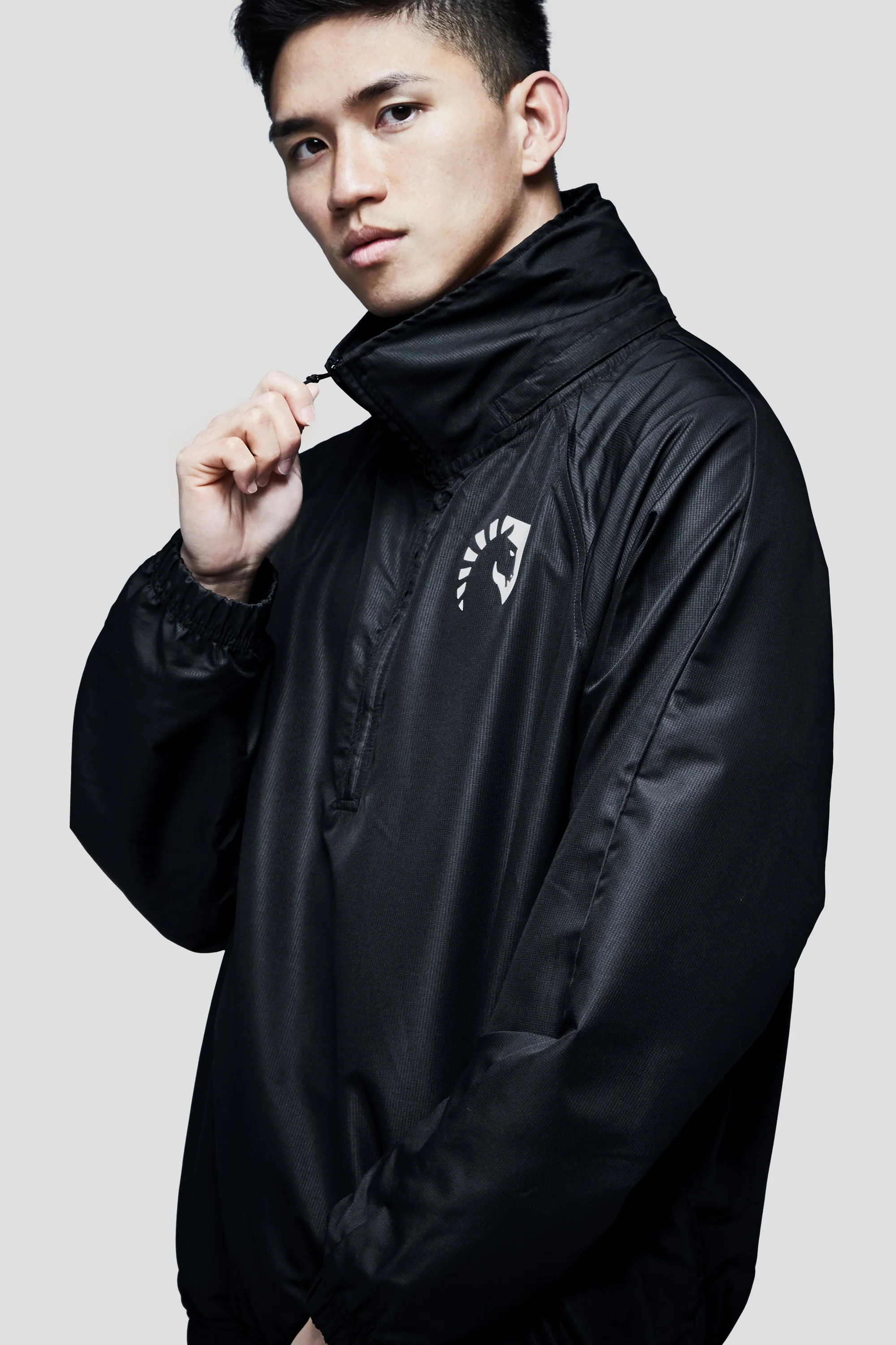 LIQUID PRESTIGE HALF ZIP WINDBREAKER - BLACK - Image 11