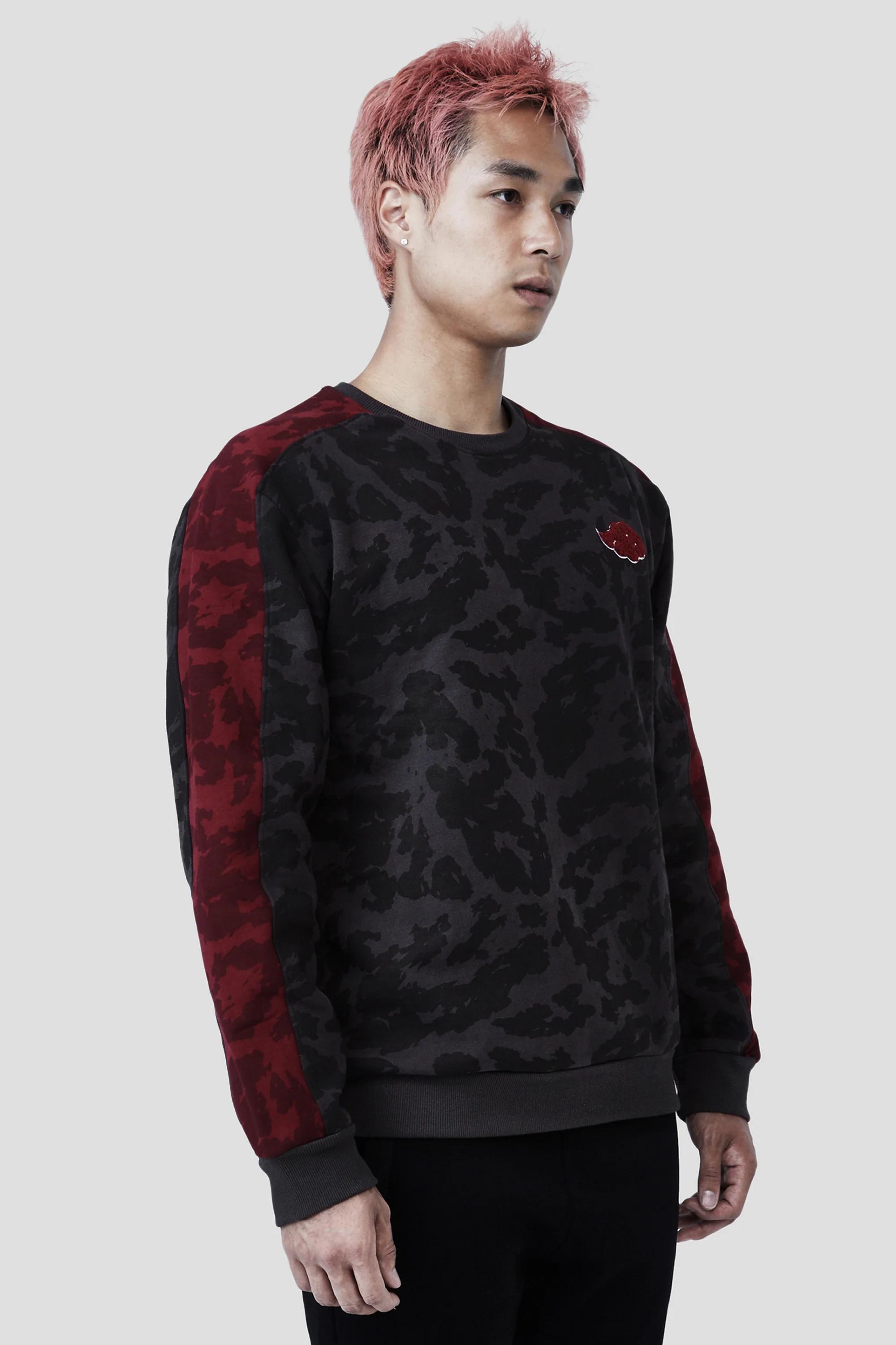 NARUTO AKATSUKI CHARCOAL PATTERN CREWNECK SWEATSHIRT - Image 5