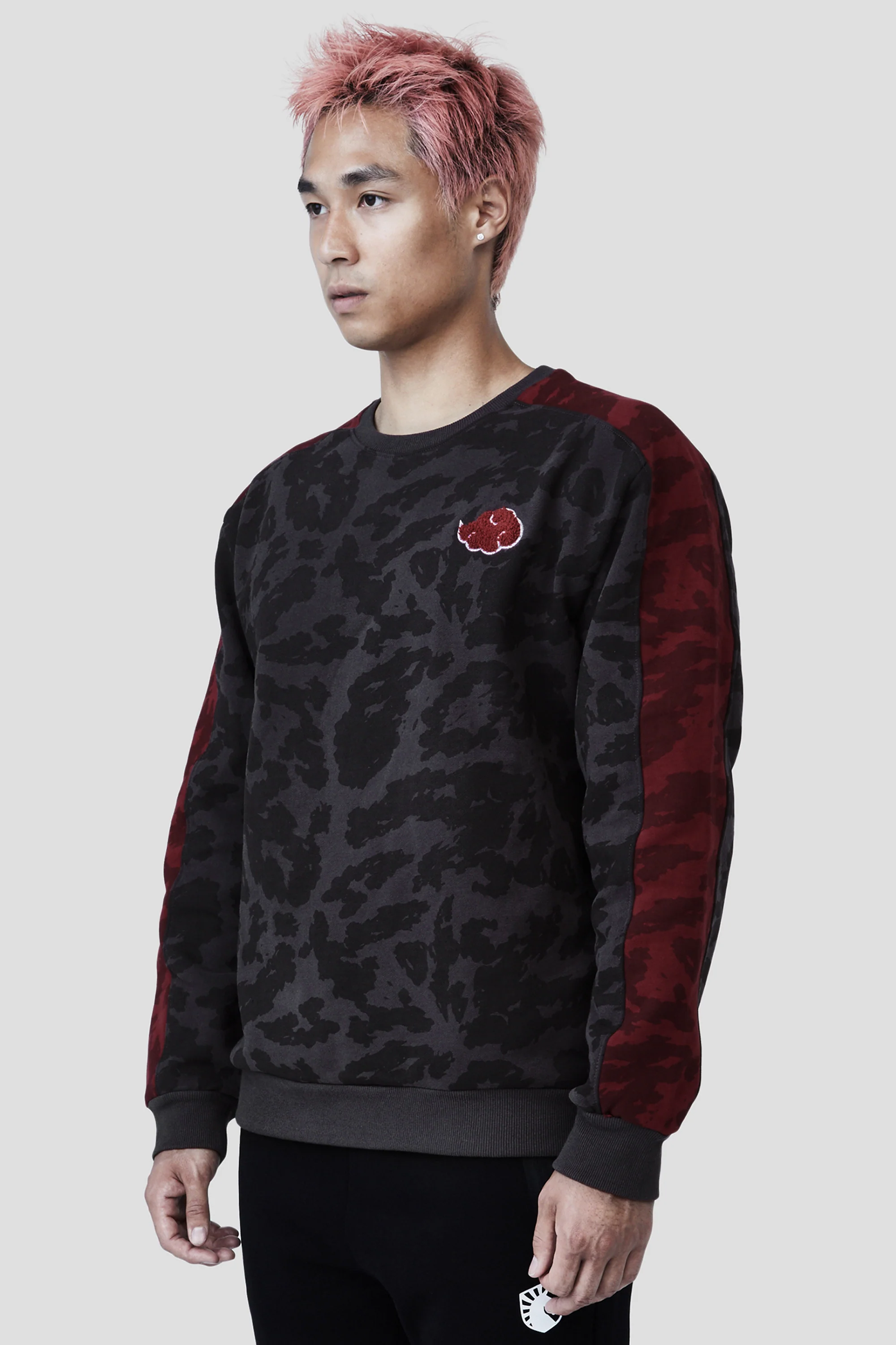 NARUTO AKATSUKI CHARCOAL PATTERN CREWNECK SWEATSHIRT - Image 6