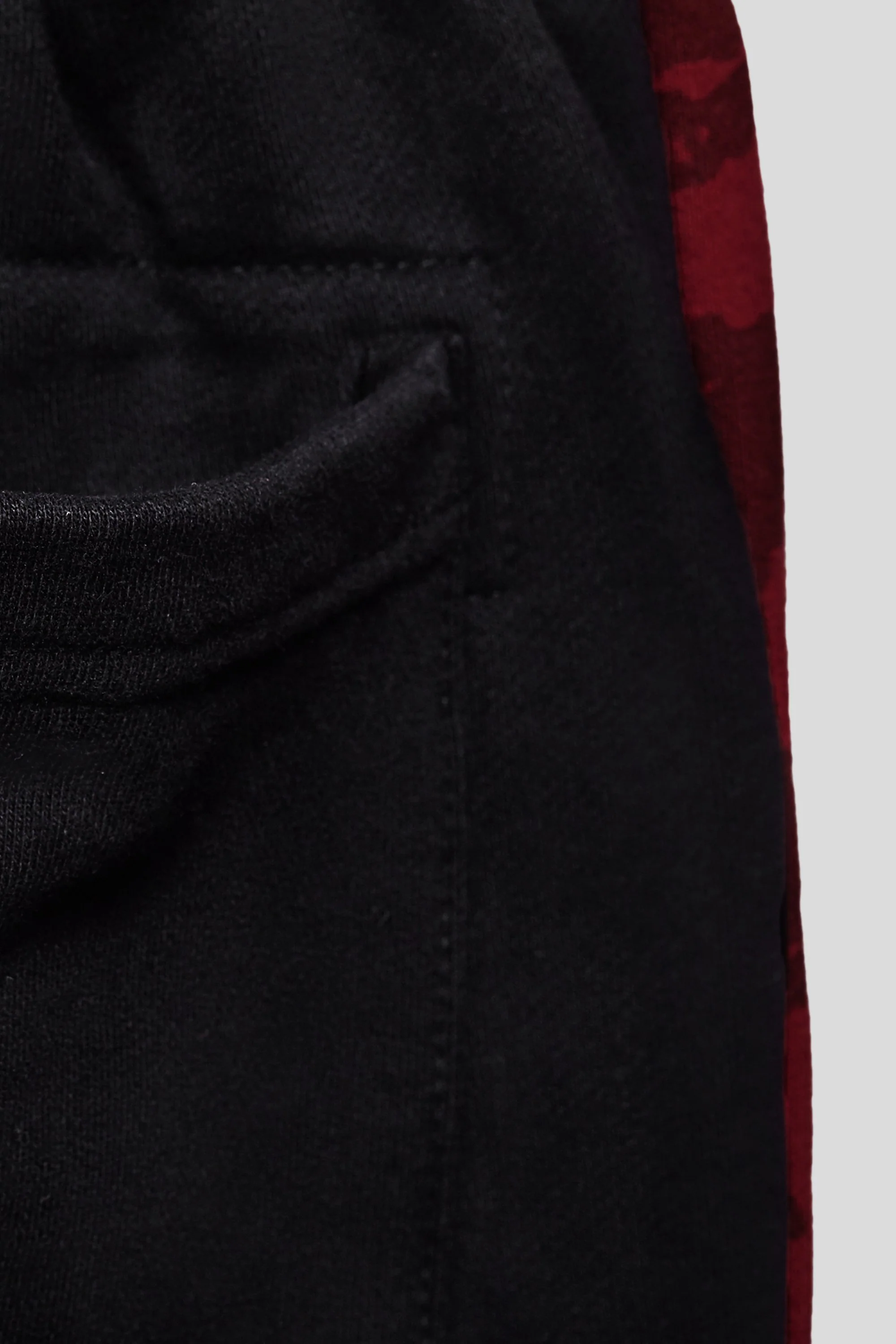 NARUTO AKATSUKI CHENILLE CLOUD SWEATPANTS - Image 11