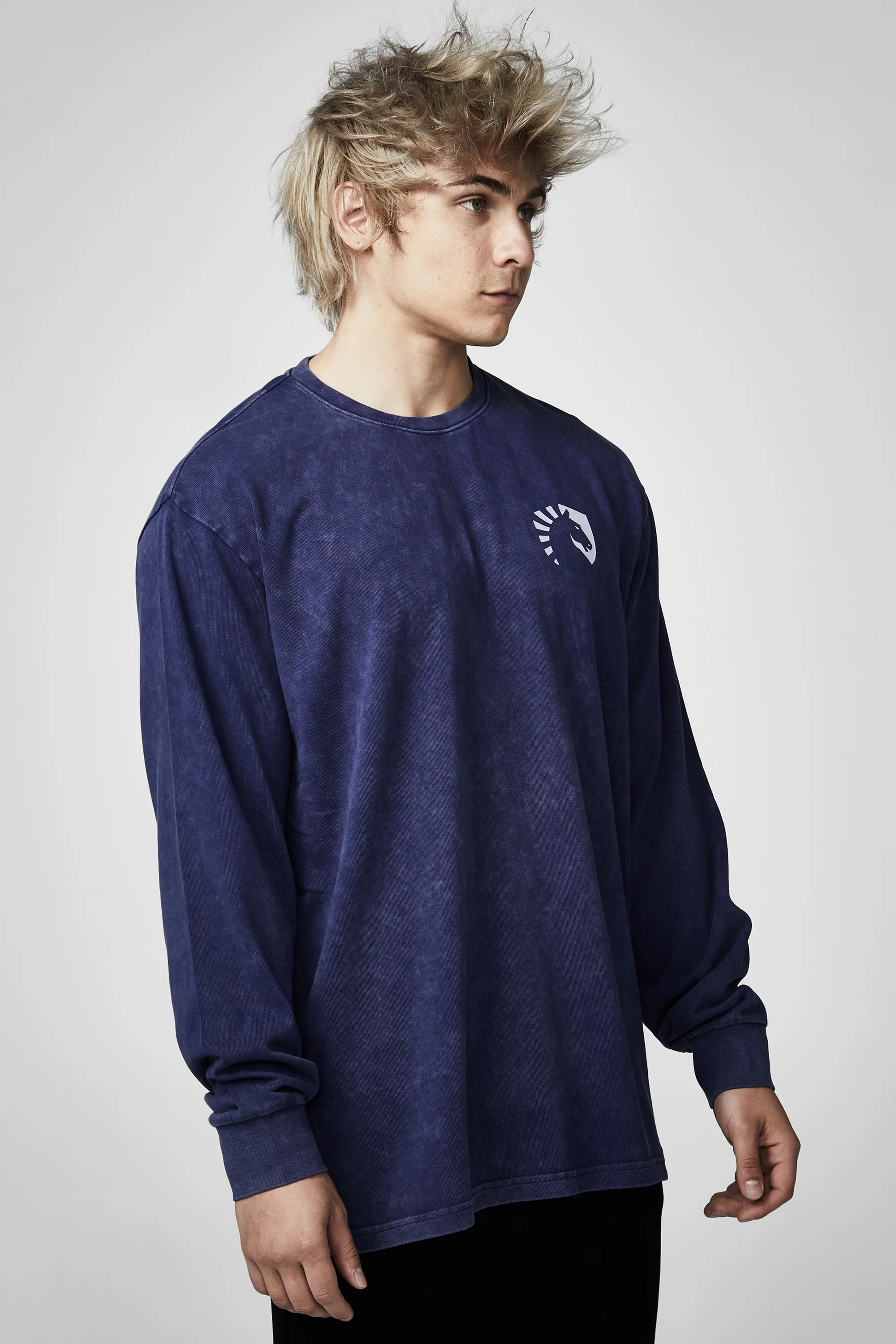HEAVYWEIGHT LONG SLEEVE TEE - Image 5