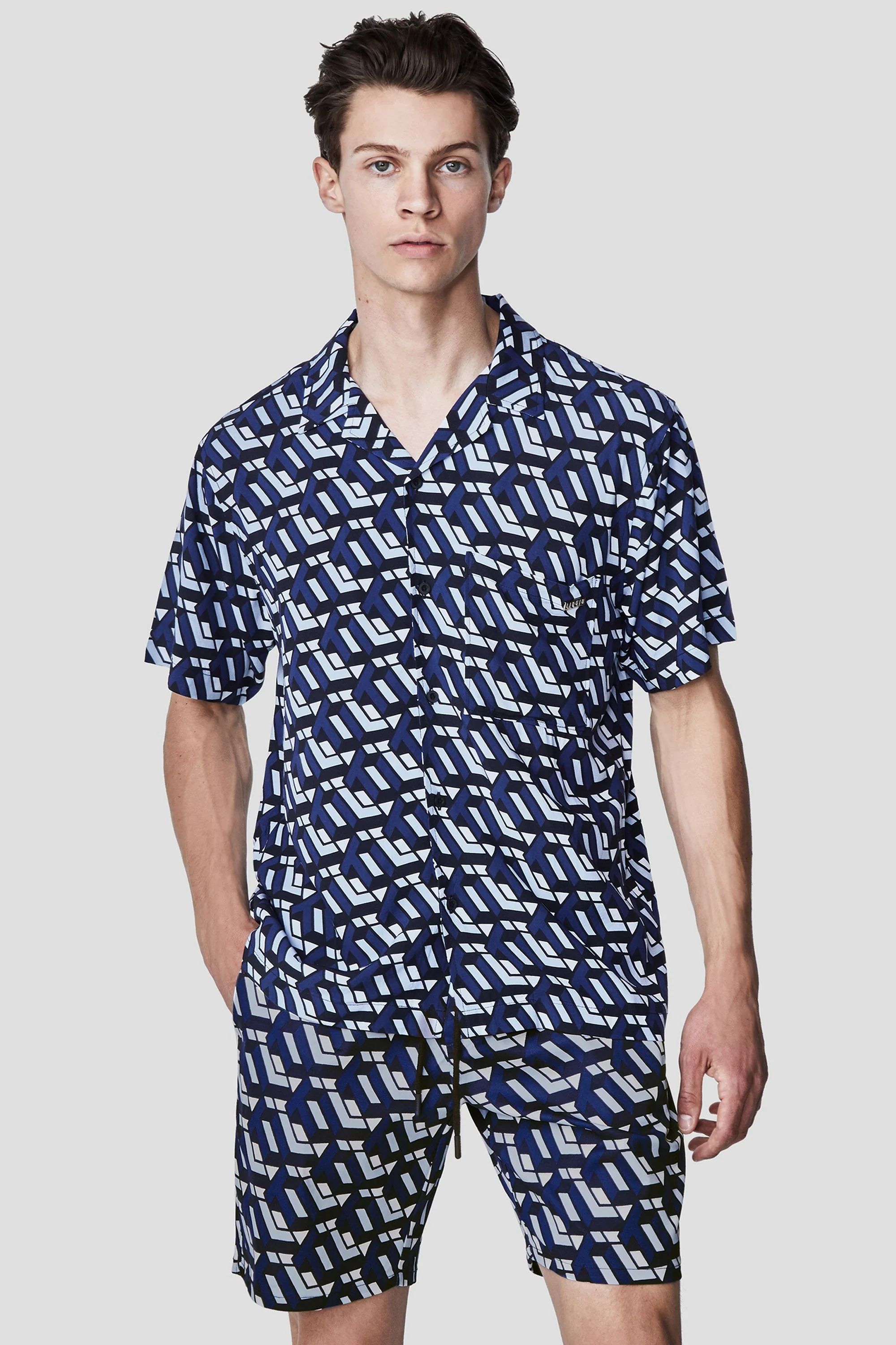 SUMMER POOL SHORTS - Image 3