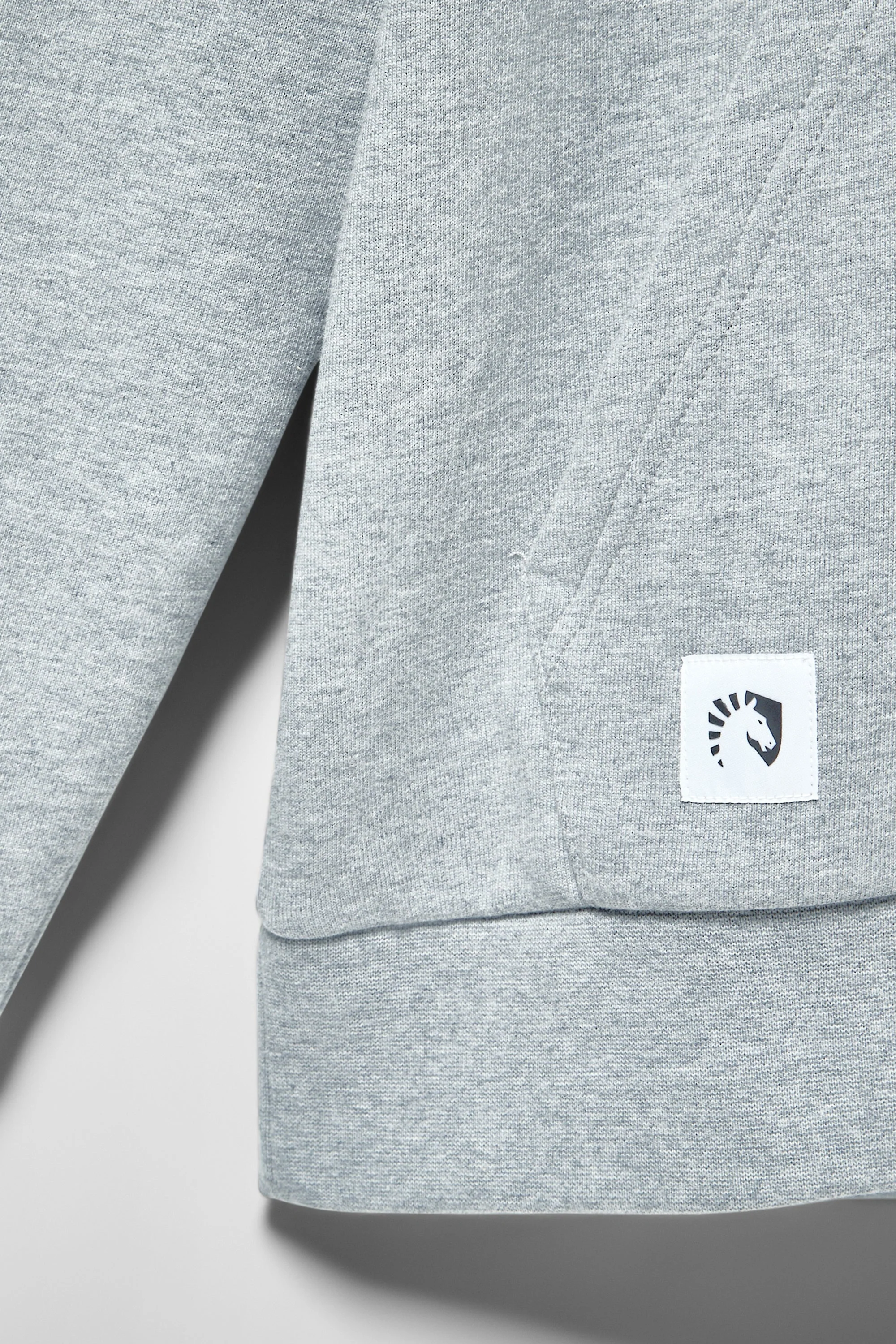 CREST PULLOVER HOODIE - Image 4