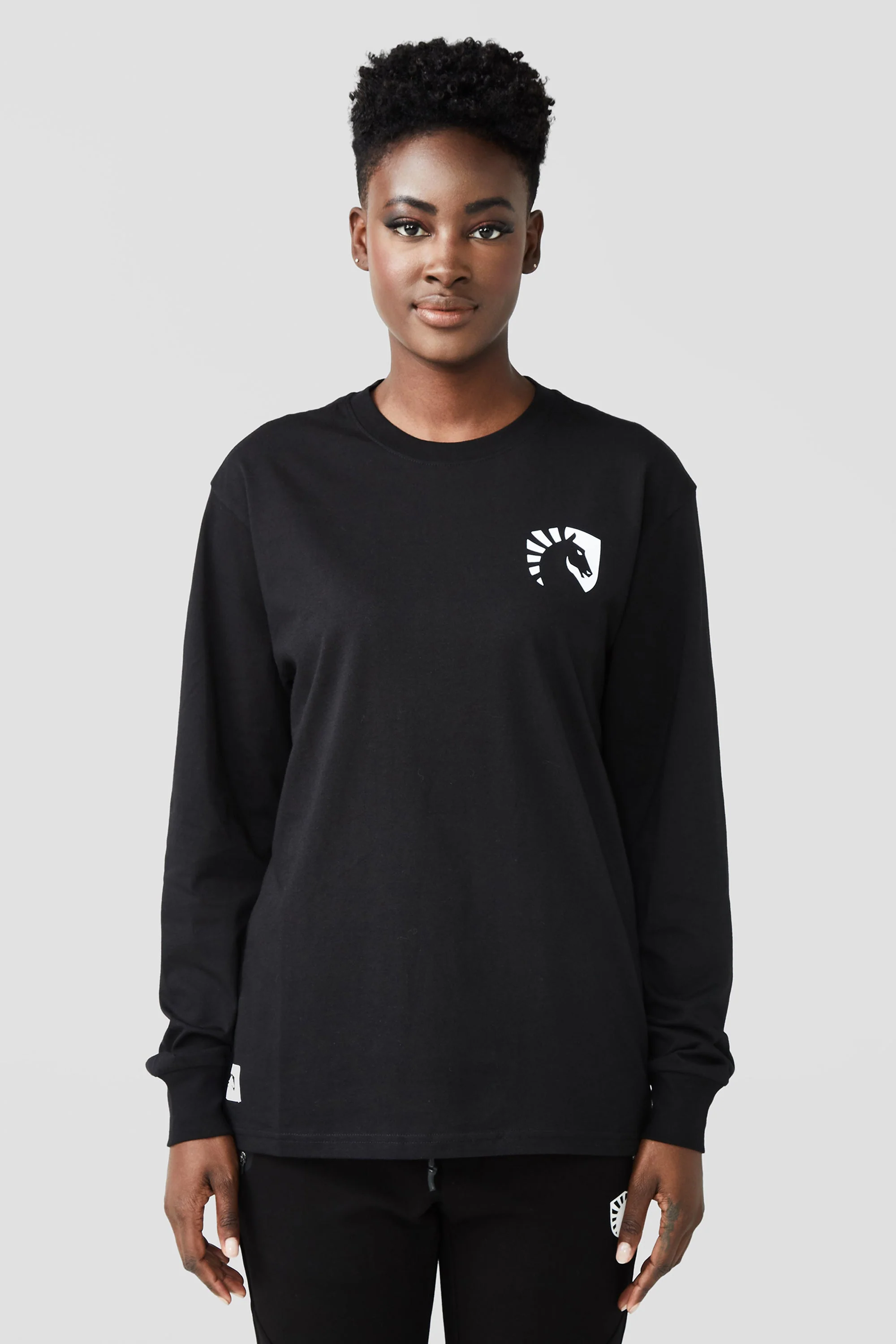 HEART CREST LONG SLEEVE TEE - Image 7